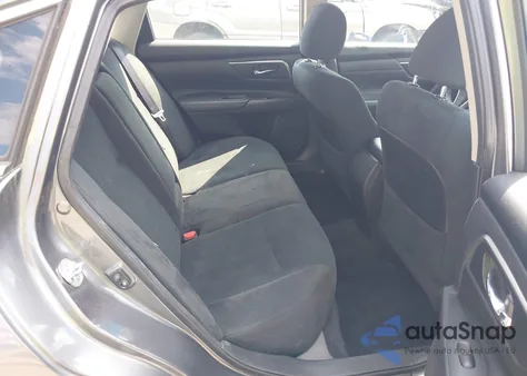 2015 Nissan Altima 2.5 Sv из США, поврежденный, VIN 1N4AL3AP5FC425672